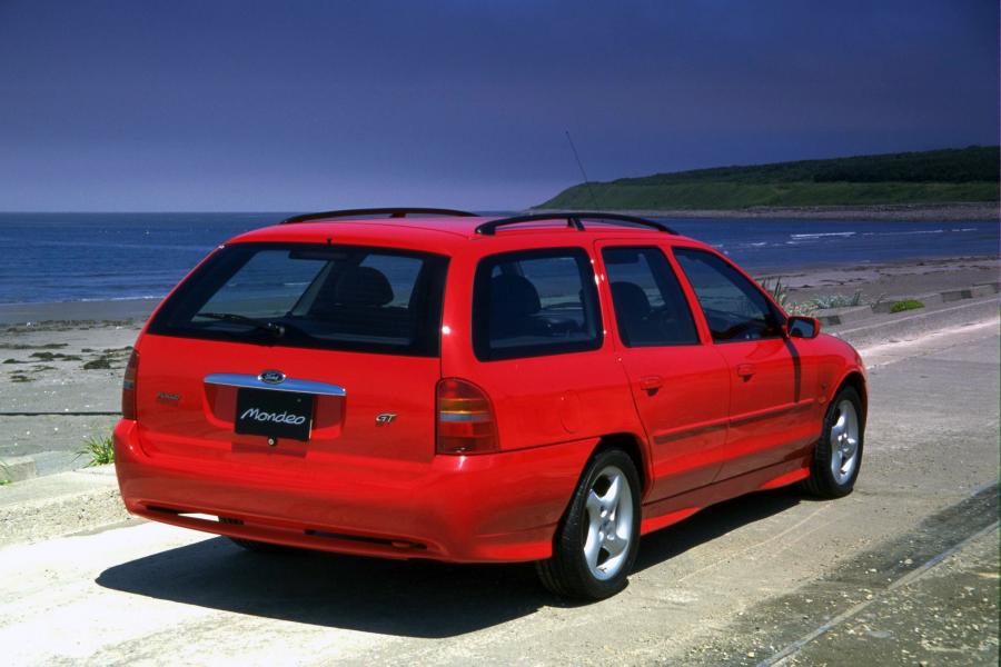  Ford Mondeo 1996 года  (фото 23 из 53)